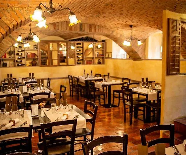 Hisa Pod Gradom Liubliana