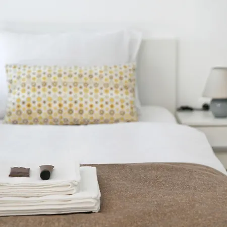 Hisa Pod Gradom * Ljubljana