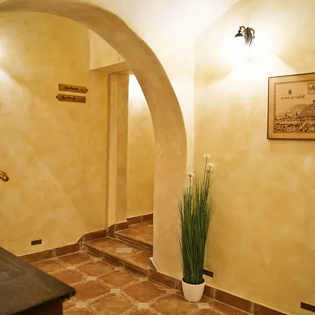 Hisa Pod Gradom Apartma *