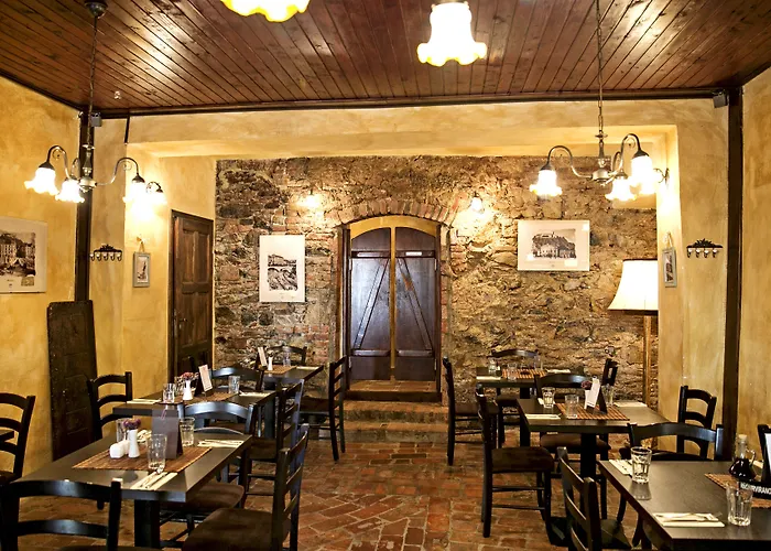 Hisa Pod Gradom Ljubljana