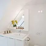 Apartment Hisa Pod Gradom *