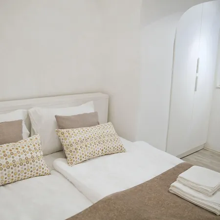 公寓 城市公寓 *